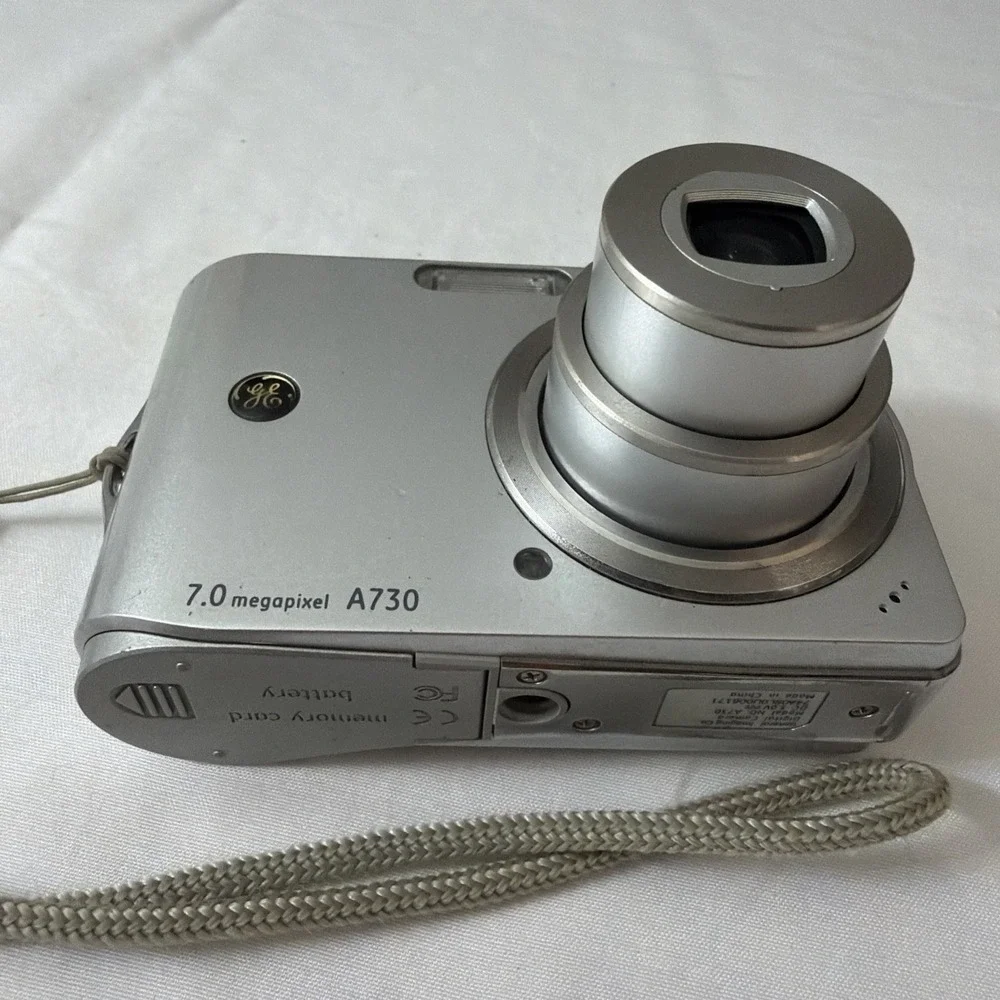 General Electric A730 Silve 2.5